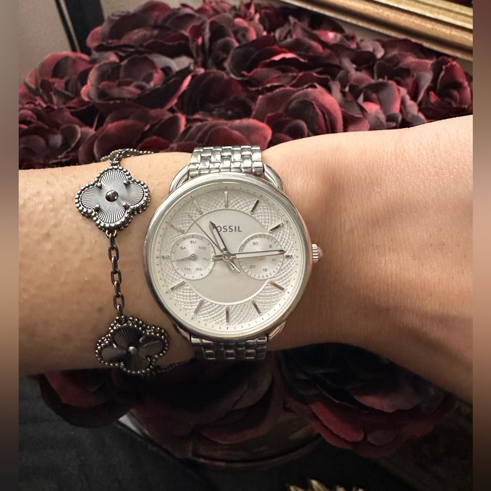 Fossil Women's Silver Watch with Textured Dial
